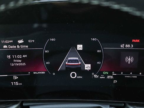 Used 2025 Audi Q5 Premium w/ Convenience Package AWD/4WD image 32