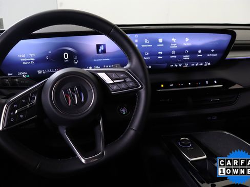 Used 2025 Buick Enclave Sport Touring image 23