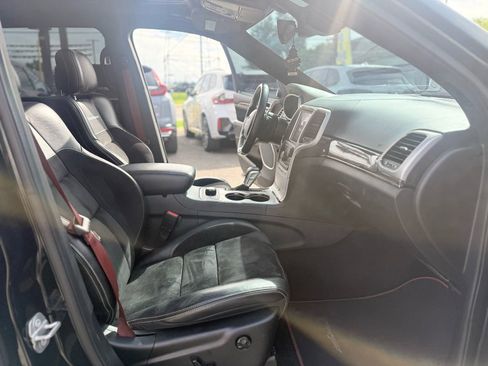 Used 2018 Jeep Grand Cherokee Trackhawk AWD/4WD image 23
