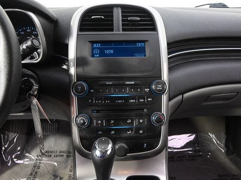 Used 2016 Chevrolet Malibu LS FWD image 26