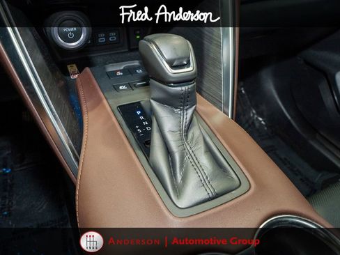 Certified 2023 Toyota Venza Limited AWD/4WD image 16