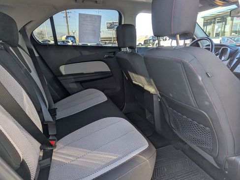 Used 2017 Chevrolet Equinox LT w/ Convenience Package image 30