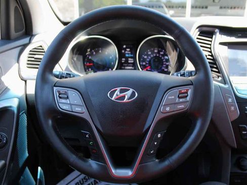 Used 2014 Hyundai Santa Fe Sport w/ Technology Package 14 FWD image 16
