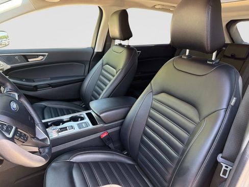 Used 2022 Ford Edge SEL w/ Convenience Package AWD/4WD image 21
