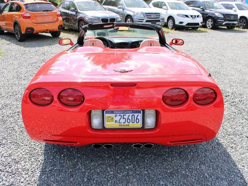 Used 2001 Chevrolet Corvette Convertible w/ Preferred Equipment Group2 RWD image 8