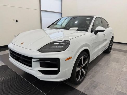 Certified 2026 Porsche Cayenne Coupe AWD/4WD image 1