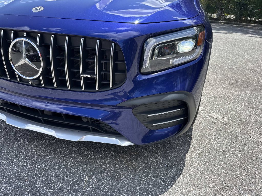 Used 2022 Mercedes-Benz GLB 35 AMG 4MATIC image 10