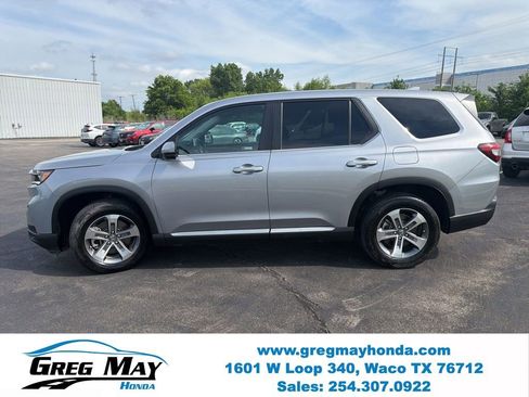 Used 2024 Honda Pilot EX-L image 6