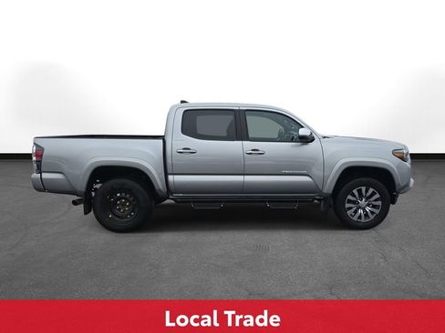 Certified 2022 Toyota Tacoma Limited image 5