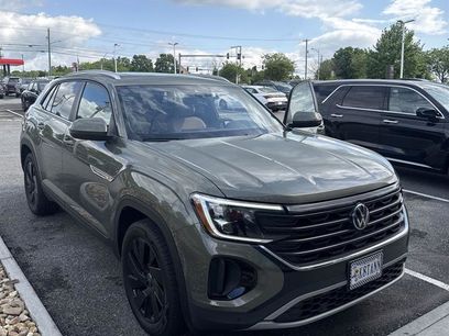 Used 2025 Volkswagen Atlas Cross Sport SE