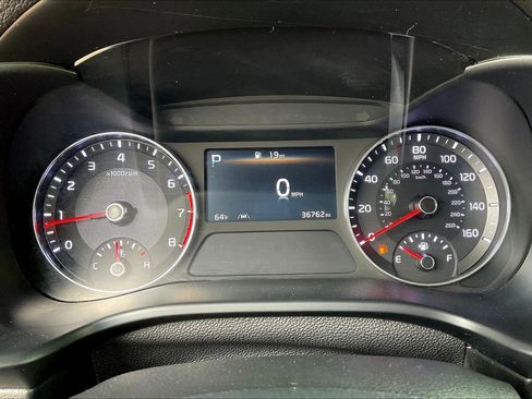 Used 2024 Kia Forte LXS w/ LXS Technology Package FWD image 12