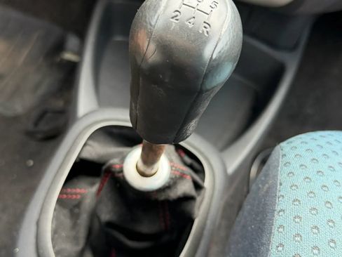 Used 2008 Toyota Yaris S FWD image 21
