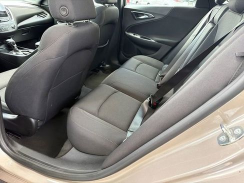 Used 2024 Chevrolet Malibu LT FWD image 20