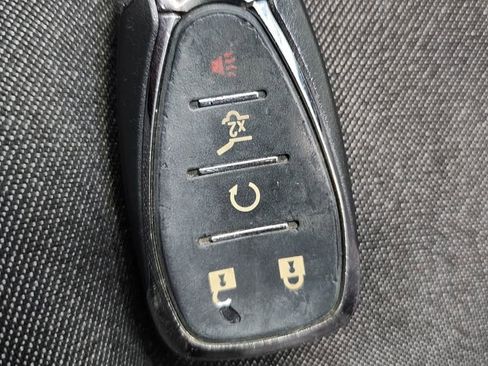 Used 2020 Chevrolet Equinox LT image 48