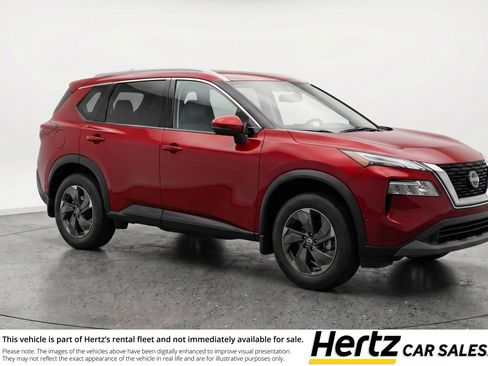 Used 2025 Nissan Rogue SV FWD image 1