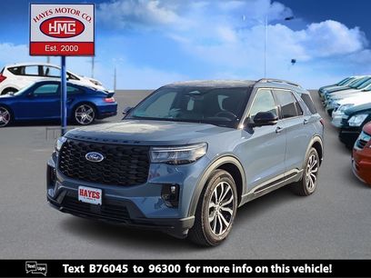 Used 2025 Ford Explorer ST-Line w/ Premium Package