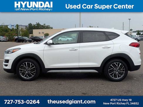 Certified 2021 Hyundai Tucson SEL w/ Cargo Package FWD image 2