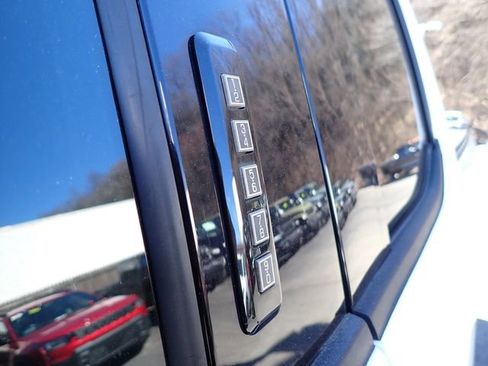 Used 2016 Ford F150 XLT w/ Equipment Group 302A Luxury image 14