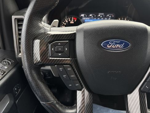 Used 2017 Ford F150 Raptor w/ Equipment Group 802A Luxury image 82