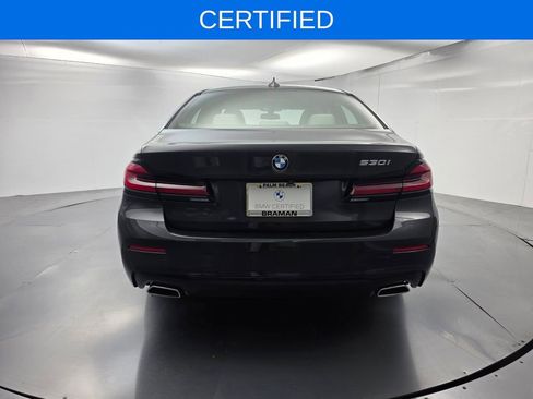 Certified 2023 BMW 530i w/ Premium Package RWD image 5