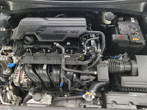 Used 2025 Hyundai Elantra Sport w/ Cargo Package FWD image 30