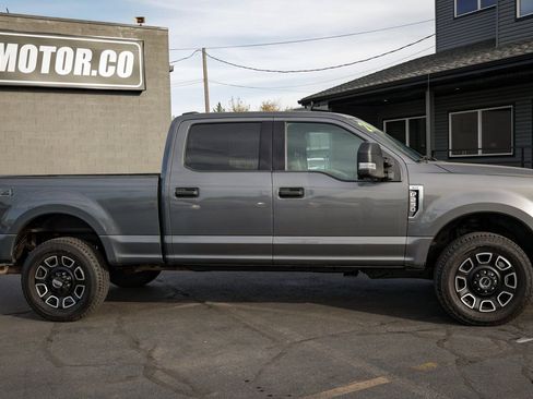 Used 2021 Ford F250 XLT image 3