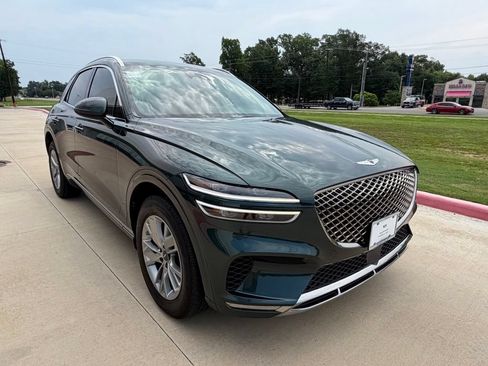 Used 2023 Genesis GV70 2.5T AWD/4WD image 9