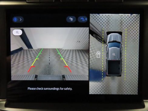 Used 2024 Ford F150 XLT w/ FX4 Off-Road Package image 15