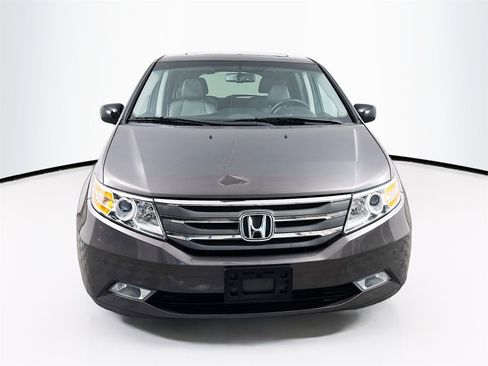 Used 2012 Honda Odyssey Touring Elite image 2