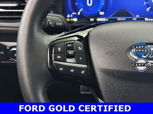 Certified 2022 Ford Escape Titanium w/ Class II Trailer Tow Package image 23