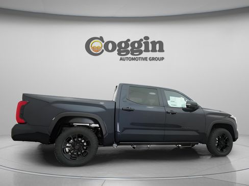 New 2026 Toyota Tundra SR5 AWD/4WD image 19
