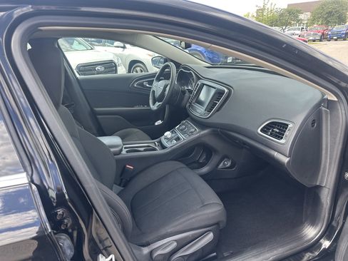 Used 2015 Chrysler 200 Limited w/ Convenience Group FWD image 14