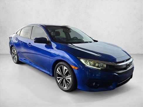 Used 2018 Honda Civic EX-L image 3