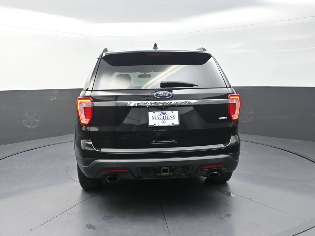 Used 2018 Ford Explorer 4WD w/ Class II Trailer Tow Package image 9
