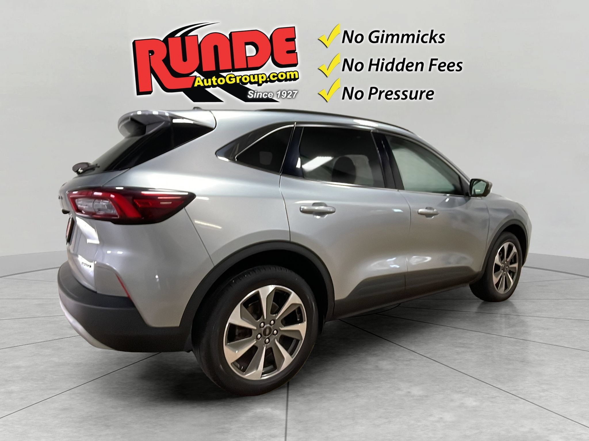Used 2024 Ford Escape Platinum AWD/4WD image 6