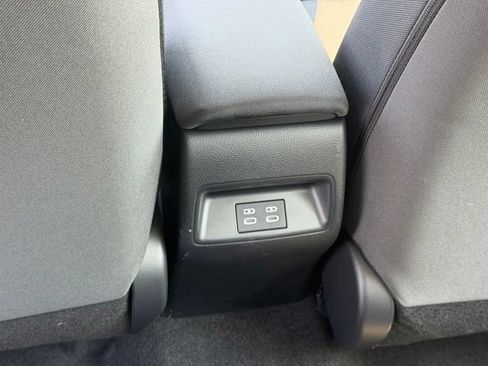 Used 2024 Toyota Corolla LE AWD/4WD image 18