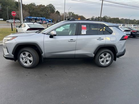 New 2025 Toyota RAV4 XLE image 2