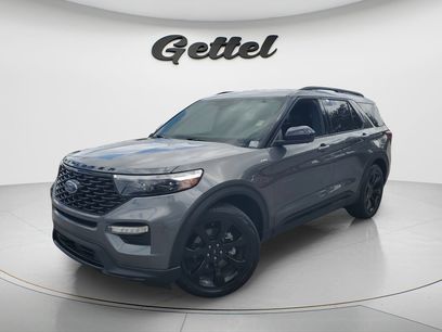 Used 2023 Ford Explorer ST-Line w/ Class IV Trailer Tow Package