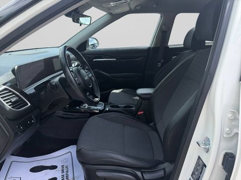 Certified 2024 Kia Seltos S AWD/4WD image 10
