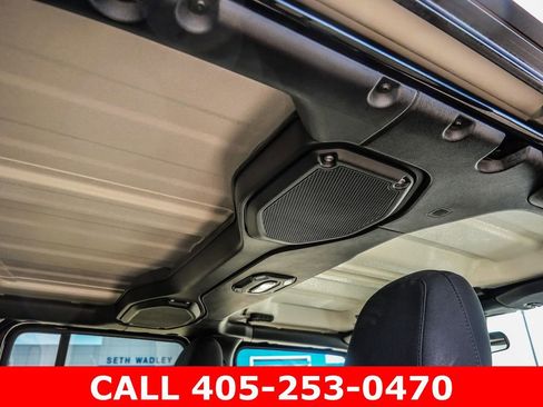 Used 2018 Jeep Wrangler Unlimited Sport S AWD/4WD image 19