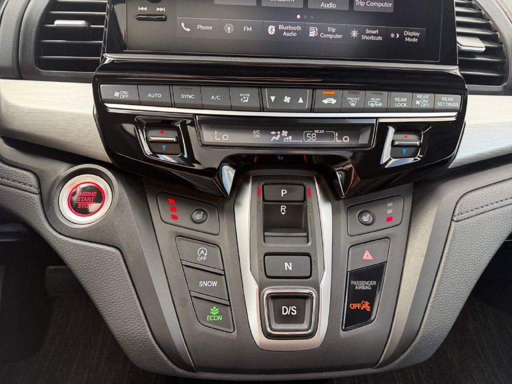 Used 2025 Honda Odyssey EX-L image 32
