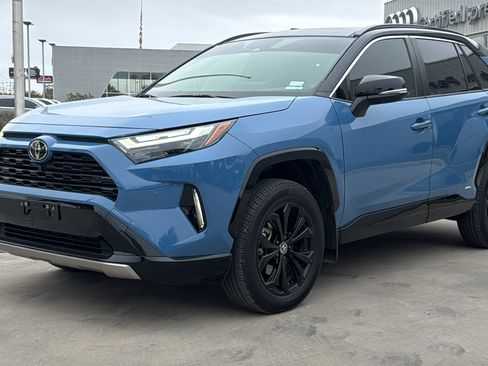 Used 2025 Toyota RAV4 XSE image 3