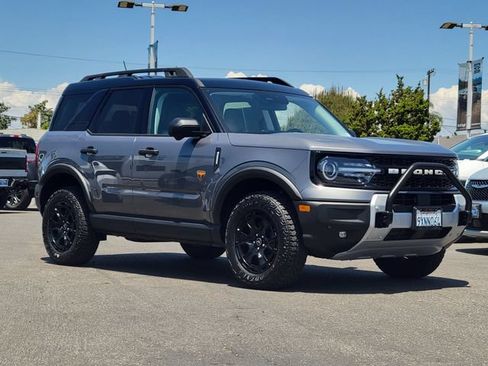 Used 2025 Ford Bronco Sport Badlands w/ Sasquatch Badlands Package AWD/4WD image 38