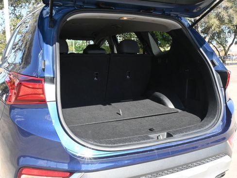 Used 2019 Hyundai Santa Fe SE image 21