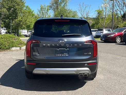 Used 2020 Kia Telluride EX AWD/4WD image 5