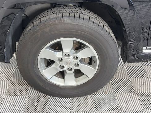 Used 2013 Toyota 4Runner SR5 w/ Convenience Pkg AWD/4WD image 8