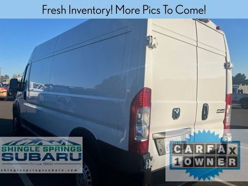 Used 2025 RAM ProMaster 2500 w/ Convenience Group FWD image 3