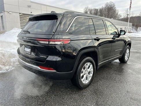 Certified 2023 Jeep Grand Cherokee Limited image 8