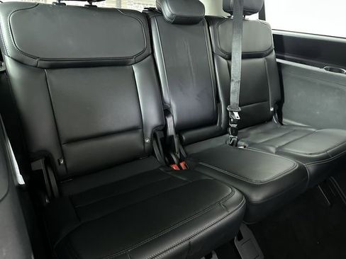 Used 2025 Ford Expedition Max Platinum AWD/4WD image 28
