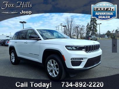 Used 2023 Jeep Grand Cherokee Limited w/ Trailer Tow Prep Group (B)